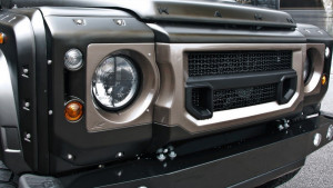  Land Rover Defender Kahn Design Ön Panjur Seti