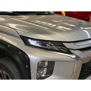 Mitsubishi L200 Far Çerçevesi 19+