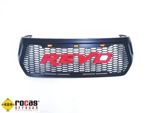  Toyota Hilux Revo (ROCCO) Ön Panjur THR15-RCC04-RED