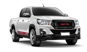  Toyota Hilux Revo (ROCCO) Ön Panjur THR15-RCC04-RED