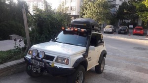  Suzuki Vitara JLX Işıklı Moonvisor Fiber