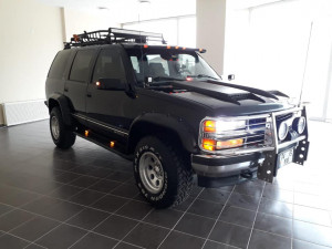  Chevrolet Tahoe Işıklı Moonvisor Fiber